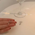 Niche design sense cross earrings earrings girls 2022 new trendy light luxury high-end atmosphere simple earrings - Image 3