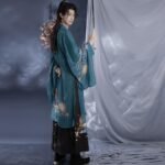 Traditional Hanfu daily style hand-neck gown - Image 2