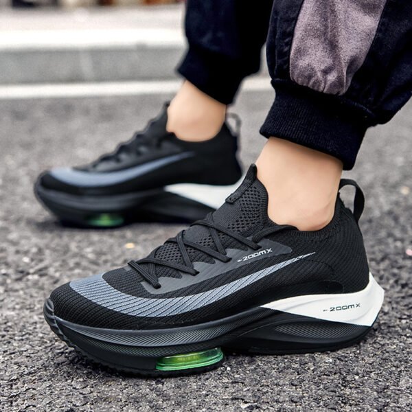 Cross-border plus size marathon sports running shoes men's mesh breathable fashion low-top air cushion shoes