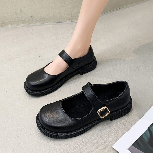 Black basic small leather shoes women's summer 2022 new Japanese students with skirts all-match round toe chunky heel patent leather single shoes trendy