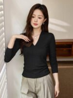 The best choice is a deep V-neck T-shirt for women's long sleeves 2025 autumn new slim slimming base shirt top - Image 4
