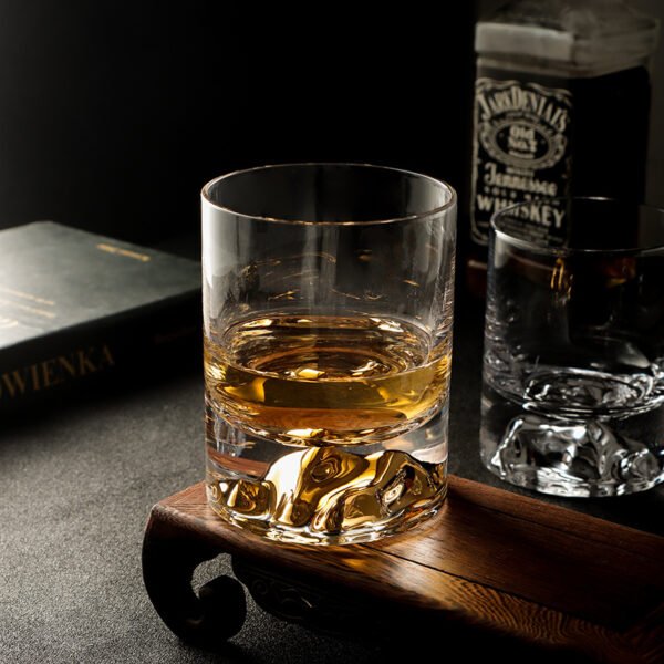 Whiskey glass wine glass creative ice mountain snow mountain cup Jinshan thick bottom bar special spirits glass foreign wine cup