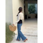 Aixili 2023 spring new lace long-sleeved shawl with small straps and ruffles two-piece suit female 8111 - Image 4