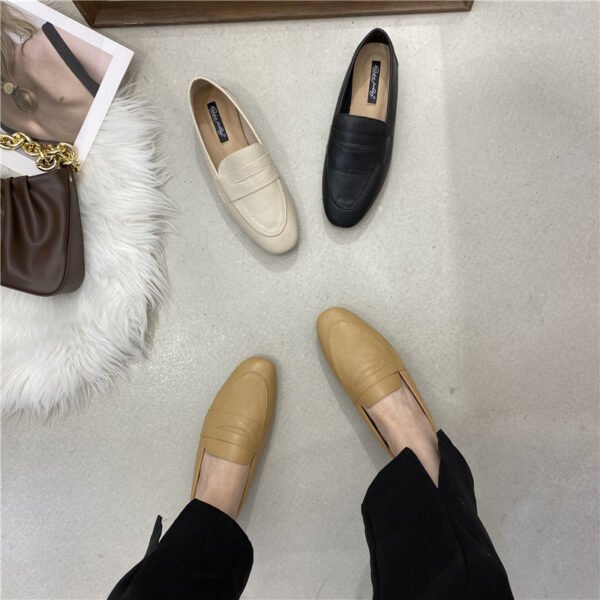 Flat-bottomed Japanese British style college comfortable small leather shoes black single shoes women's 2022 spring new lazy loafers
