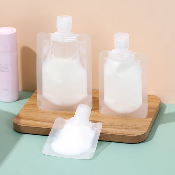 Transparent travel portable sub-packaging bag lotion cosmetic storage bag soy milk beverage suction nozzle bag large-diameter sealed bag