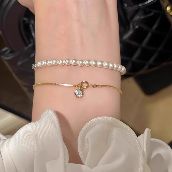 New small pearl bracelet, snake bone small round bubble silver bracelet, exquisite niche design, light luxury, fashion, and versatile hand jewelry