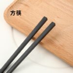 Japanese chopsticks Korean tableware non-slip high temperature resistant simple black Japanese cooking chopsticks alloy chopsticks wholesale - Image 7