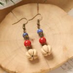 Retro hand-made plant fruit earrings, forest pine cones, literary and artistic ethnic style, Chinese medicine, dried fruits, niche creative earrings, women - Image 3