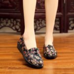 XQ/Xinqing female elderly single shoes high-grade flat heel casual belt buckle light and soft mother shoes old Beijing cloth shoes - Image 3