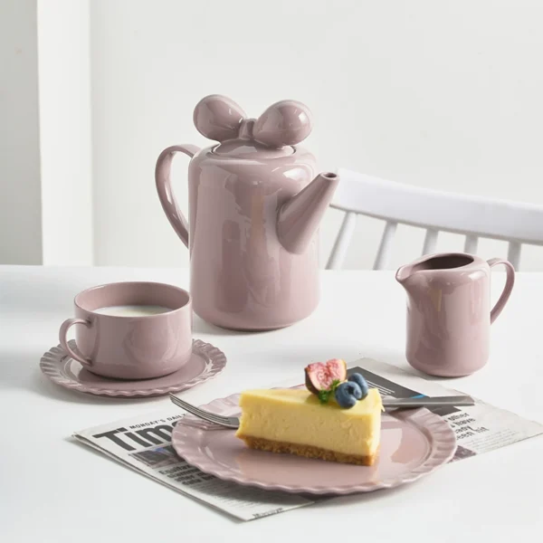 Nordic bow teapot tea set