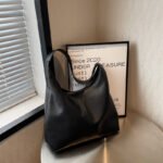 Cross-border shoulder tote bag large capacity foreign style handbag bag women's 2025 new fashion simple casual armpit bag - Image 4