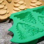 Cross-border Christmas tree baking tray cake stacking combination Christmas tree shape silicone Christmas tree mold cake mold wholesale - Image 3