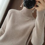 Autumn and winter new stand-up collar pullover sweater women's loose thickened korean version solid color high-neck knitted base layer knit sweater women - Image 4