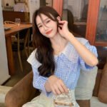 Chic French puff sleeve short-sleeved shirt female all-match summer small plaid design doll collar shirt - Image 4