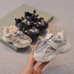 Children's shoes, boys' sports shoes, cross-border children's shoes, Korean version, leather surface, breathable, middle and large children's running shoes, boys' mesh shoes