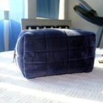 Pillow pillow bag pillow pencil case ins Japanese high-value female large-capacity storage stationery box - Image 7