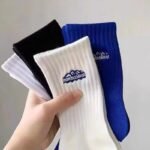 Medium socks for men and women, black and white spring, summer and autumn thick line, anti-odor, sweat-absorbing, breathable, non-balling, high-elastic sports socks - Image 2