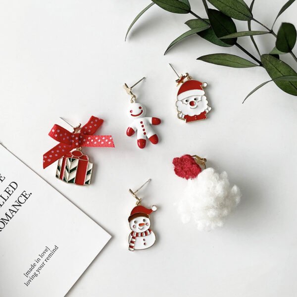 Christmas atmosphere cartoon cute silver needle earrings red temperament metal drip oil wild ball ear clip earrings