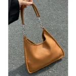 Commuter tote bag women's large capacity 2022 new niche Japanese chain mother-in-law hand-held single-shoulder armpit bag - Image 3