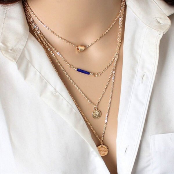 European and American cross-border fashion ladies alloy necklace simple multi-layer hollow three-dimensional love blue crystal sequin necklace