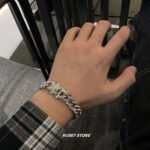 Cross-border alloy jewelry Cuban bracelet electroplated full of diamond zinc alloy European and American hip-hop men
Hand jewelry wholesale - Image 4