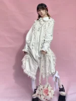 Palace style loose white shirt dress - Image 2