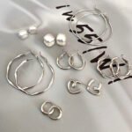 925 silver needle retro geometric metal earrings women's niche temperament premium stud earrings explosive and versatile earrings wholesale - Image 4