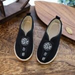 Boys' antique embroidered cloth shoes - Image 2
