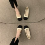 Korean version of the shallow mouth flat-bottom slip-on single shoes women's 2022 summer new Japanese style commuting style soft-bottomed peas shoes - Image 3