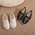 Boys' embroidered shoes - Image 2