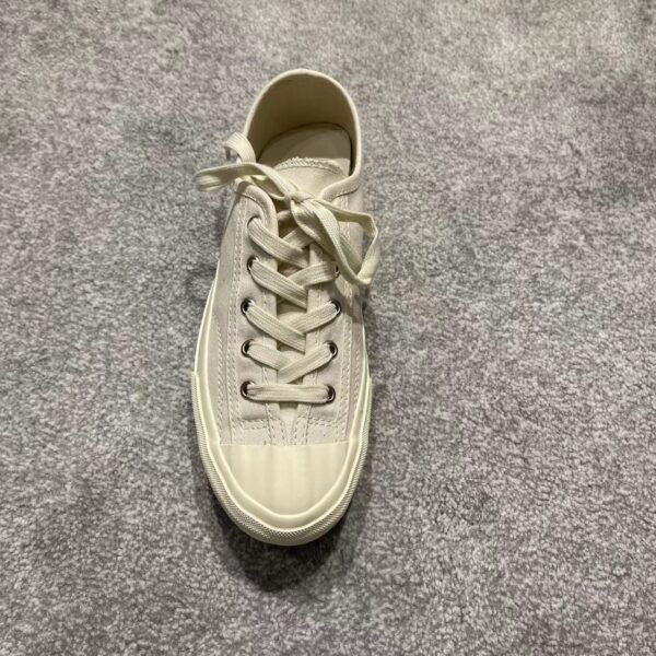 Japanese vulcanized canvas shoes women's Korean version of the moon all-match basic white shoes students flat shoes star women's trendy shoes