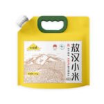 Inner Mongolia Chifeng Ao Han millet 5 pounds stand-up bag a type of millet golden seedling K1 yellow millet this autumn fragrance - Image 5