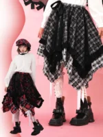 Irregular plaid design feeling skirt