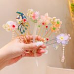 Girls' ancient headwear - Image 2