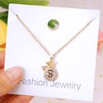 Popular new fashion necklace light luxury ins style women's necklace lucky simple wind jewelry popular jewelry - Image 2