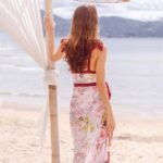 2023 European and American new one-piece swimsuit women's tight and thin retro foreign trade strappy swimsuit suit chiffon long skirt - Image 2