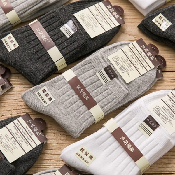 Men's sports double needle cotton socks autumn and winter business men's socks solid color socks manufacturers source socks wholesale