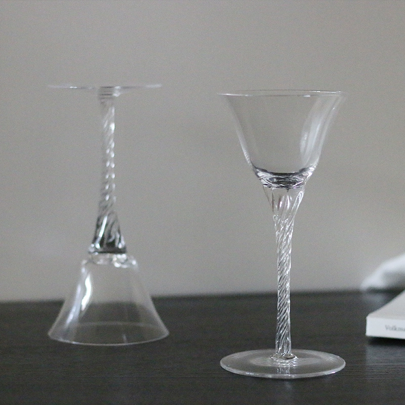 O1CN01s6cFnT1TUpku6RPh5_300362386-1.webp Medieval style red wine glass French crystal glass champagne glass foreign wine glass cocktail wine glass niche transparent small fragrance - Image 1