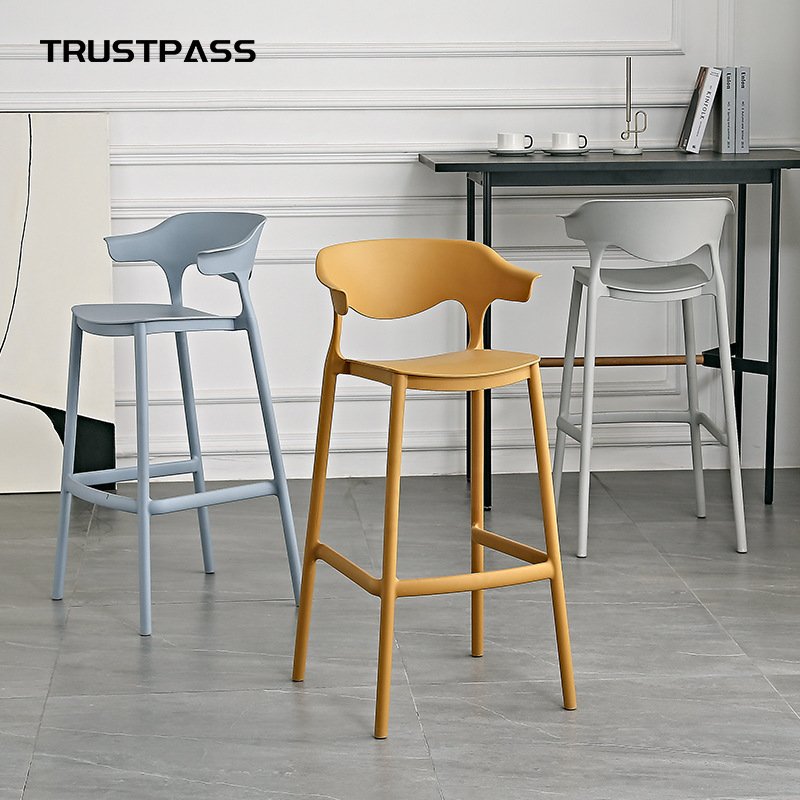 O1CN01sjOPC323V8DV7jZA2_2703537260-0-cib.jpg Nordic designer bar chair minimalist front desk plastic bar chair stacking ins net red bar horn high stool - Image 1