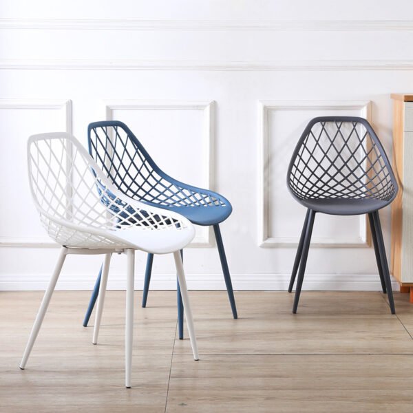 Factory wholesale creative simple chair courtyard outdoor balcony leisure coffee back chair plastic mesh hollow chair