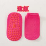 Factory wholesale baby floor socks indoor trampoline children non-slip silicone socks cover early learning walk children floor socks - Image 9