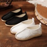 Boys' ethnic style cloth shoes - Image 2