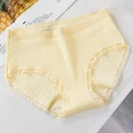 Factory direct sales of women's cotton quality girls' triangle bottoms women's underwear high waist plus size pants lace edge middle waist - Image 4