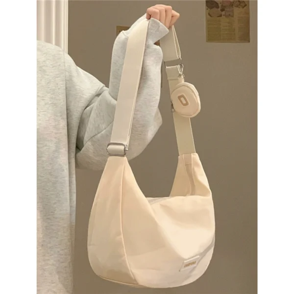 Nylon dumpling bag female Japanese all-match messenger bag casual large-capacity canvas bag summer class one-shoulder commuter bag