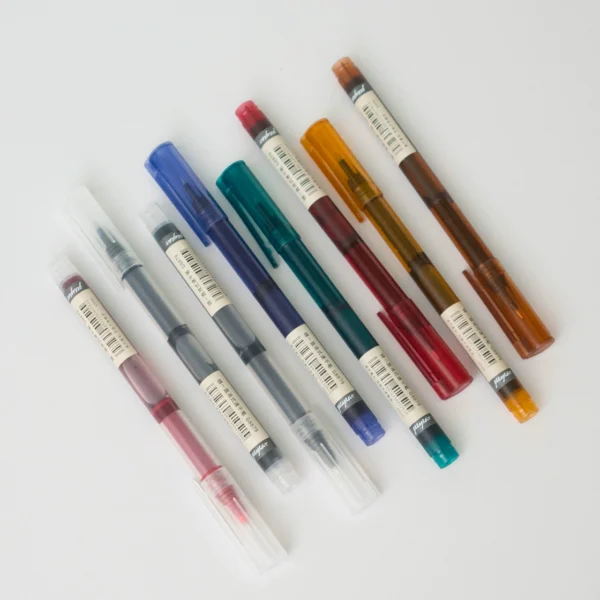 Jinyi quick-drying straight liquid ballpoint pen 0.5mm large-capacity black pen water pen test office signature pen red blue black pen students with homework artifact retro color neutral straight liquid pen