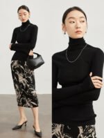 Luxury German Yangtze Yarn Island Essence 18 needles seamless 100 wool sweater 25 autumn and winter knitted turtleneck base shirt for women - Image 2