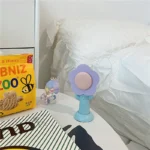 Retro rechargeable flower leafless small fan - Image 4