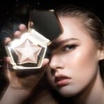Perfect Diary Star Dust Diamond Highlighter Illuminating Highlighter Powder Smooth Glow Face Makeup - Image 5