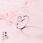 Ji Yi'an Jian 925 Silver Cute and Exquisite Cat Strawberry Crystal Open Ring Japanese Sweet Style Niche Design Simple Crystal Ring for Girlfriend Birthday Gift Valentine's Day Gift - Image 4